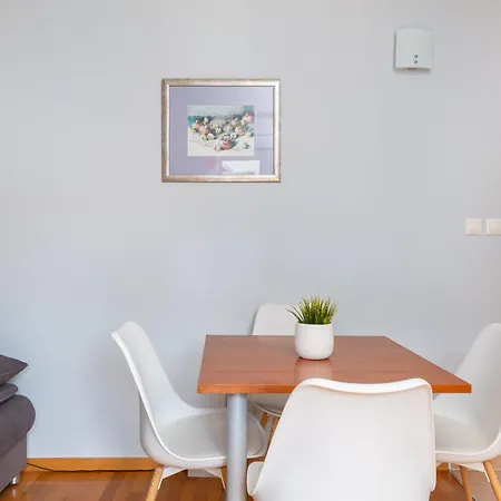 Brkic Apartments With Private Parking Makarska Room photo