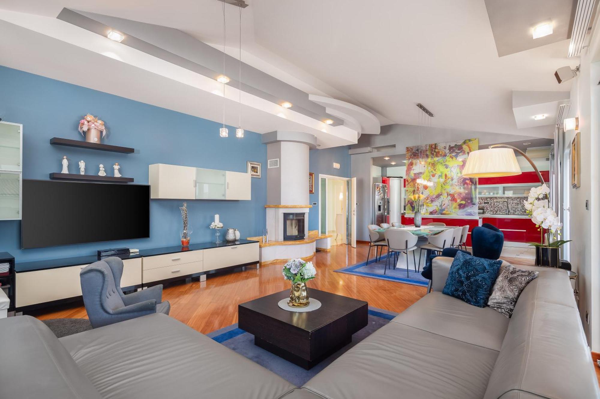 Apartment Brkic With Private Parking Makarska