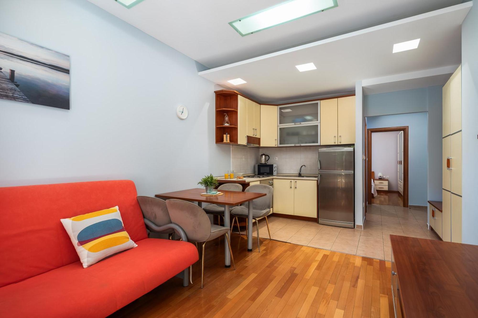 Brkic With Private Parking Apartament *