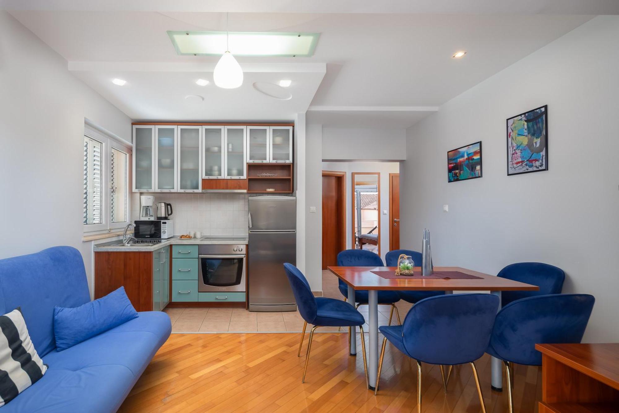 Brkic With Private Parking Apartment