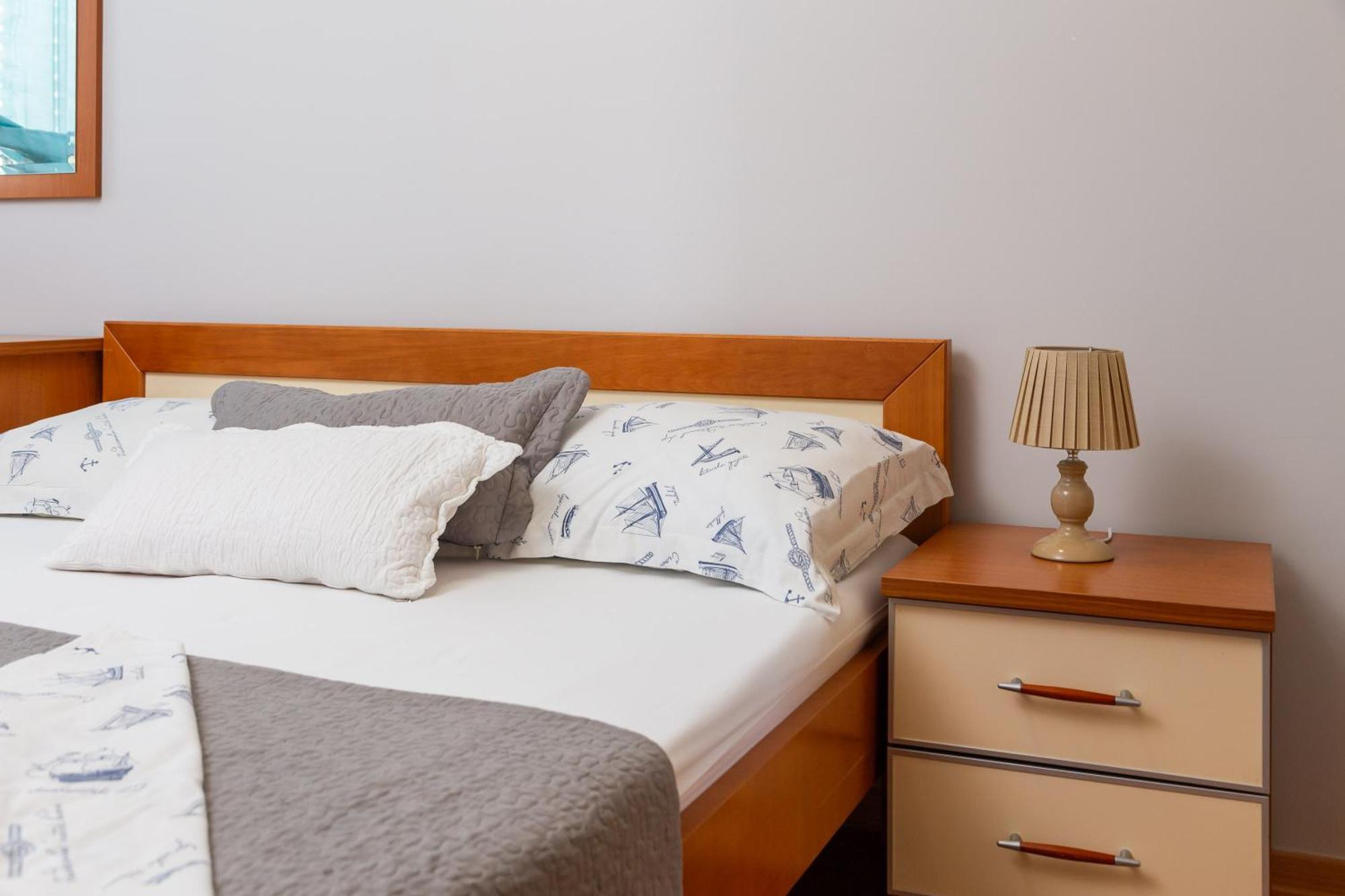 Brkic With Private Parking Apartment *